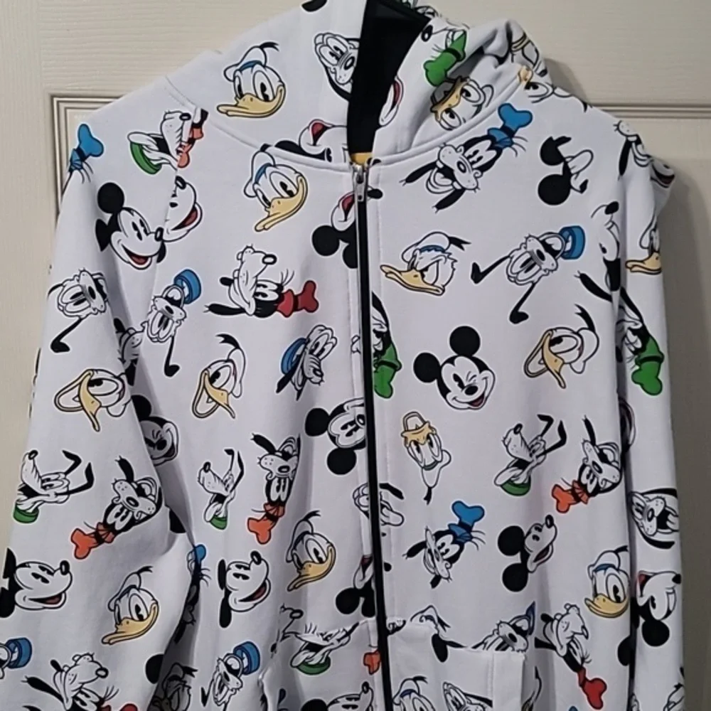 Disney Classic Disney Characters White With Black Trim Hoodie Men's XL NWOT Cond